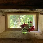 The Stables At Chateau Mas De Pradie * Foissac (Aveyron)